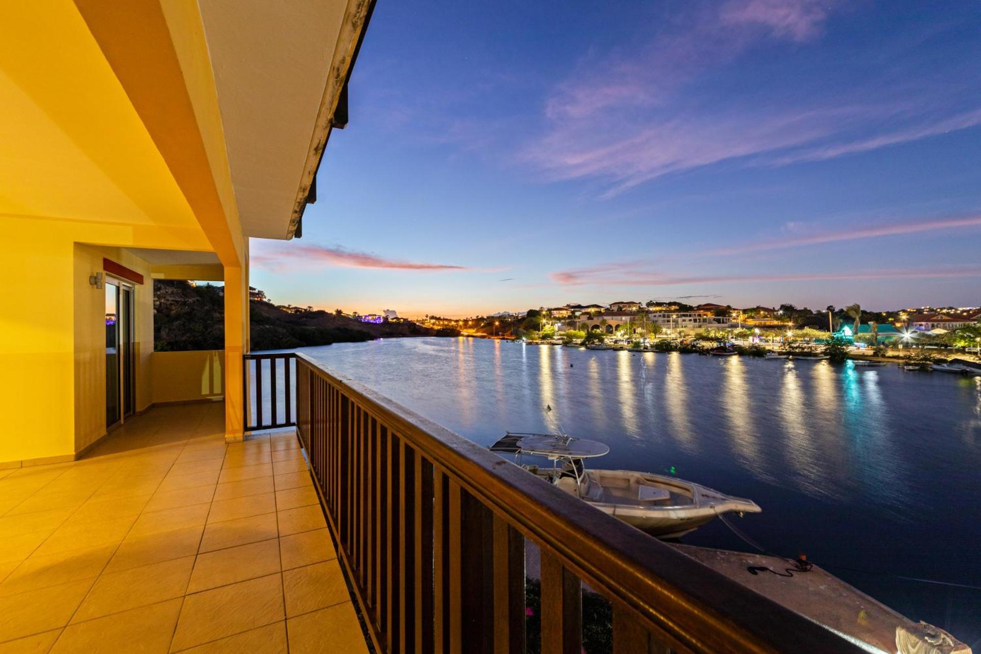 Droom Appartement Met Uitzicht Op De Jachthaven Jan Thiel Εξωτερικό φωτογραφία